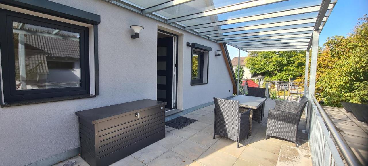Moderne Ferienunterkunft/Wohnung Burgthann Esterno foto
