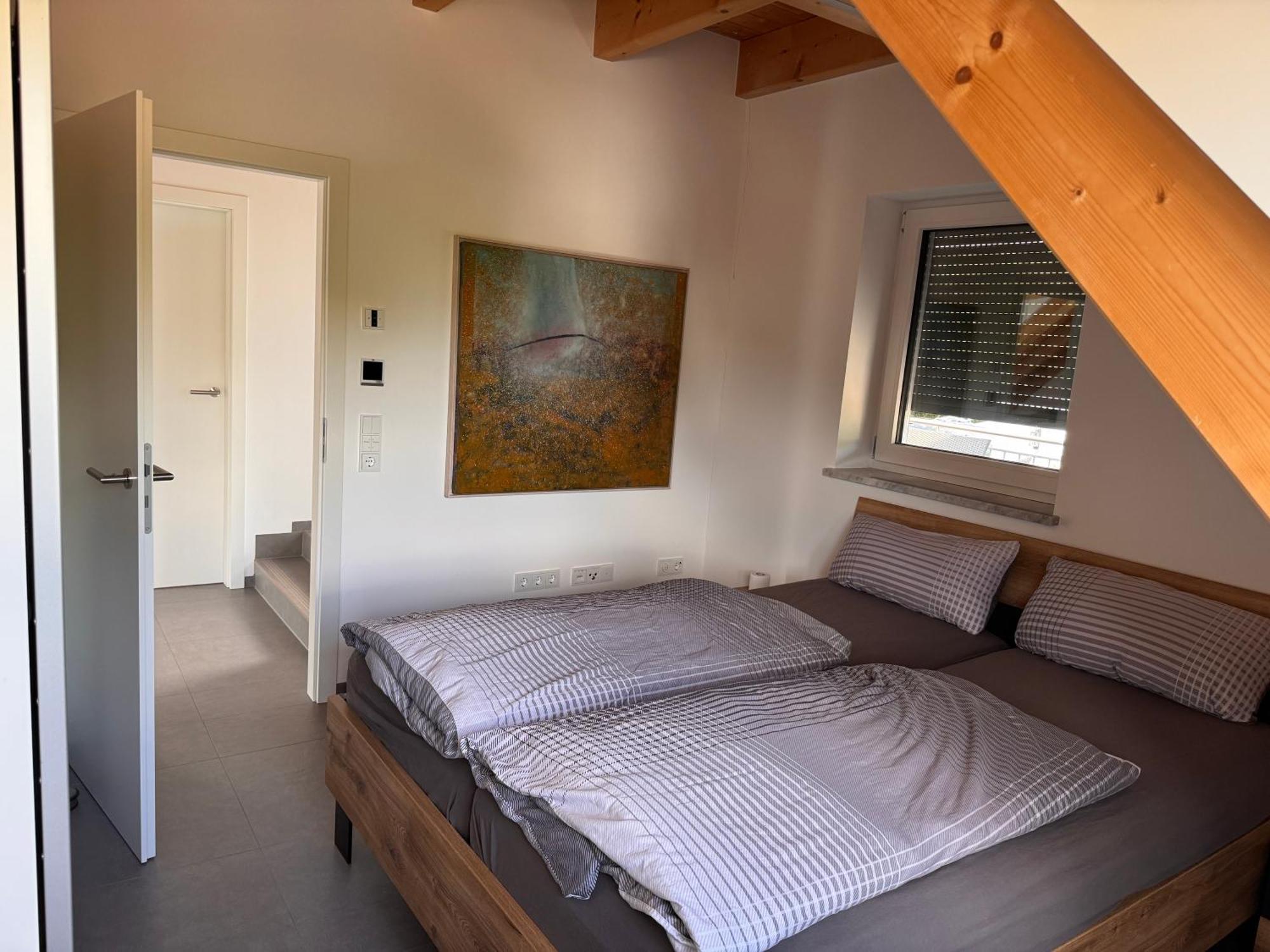 Moderne Ferienunterkunft/Wohnung Burgthann Esterno foto