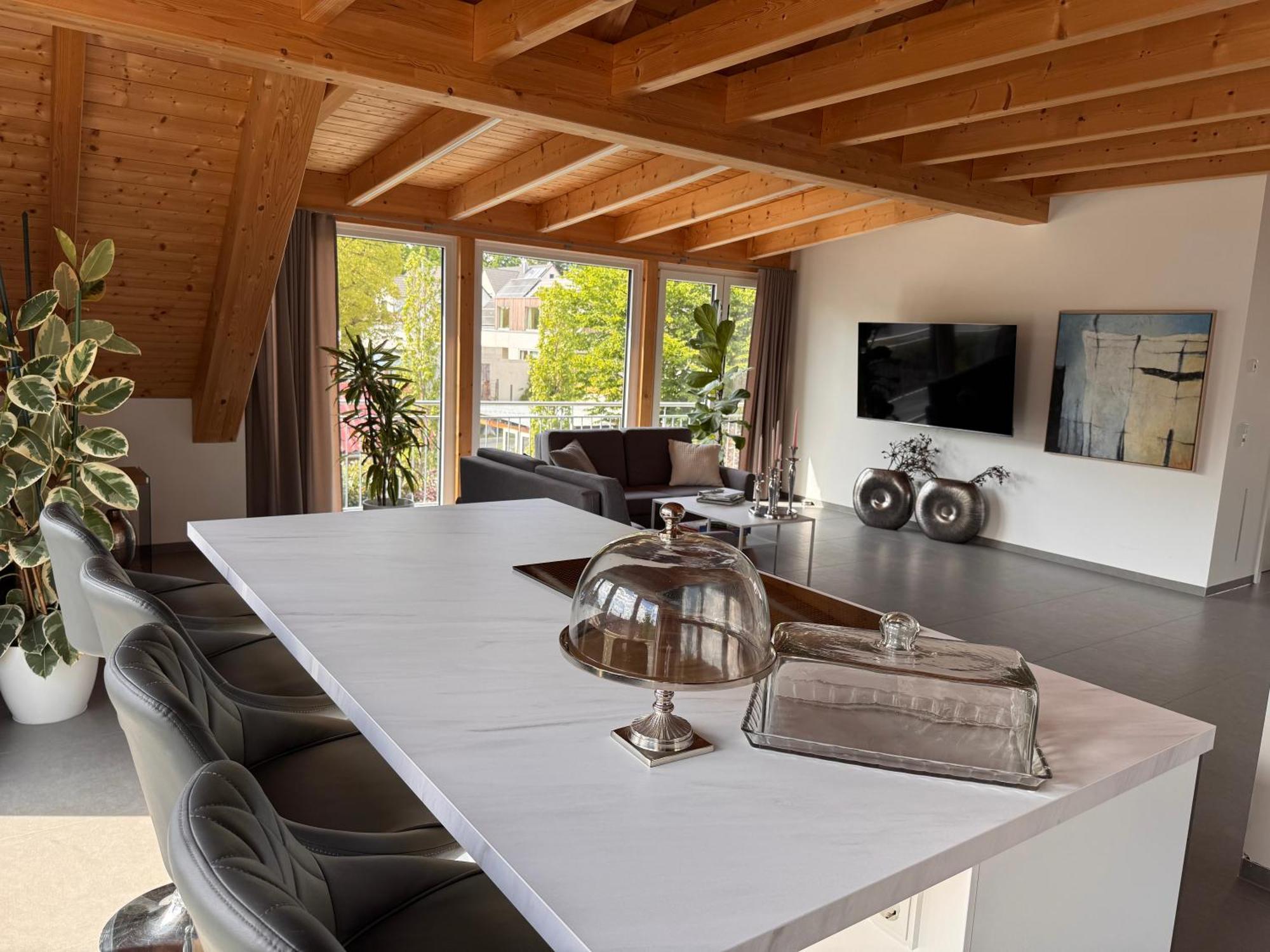 Moderne Ferienunterkunft/Wohnung Burgthann Esterno foto