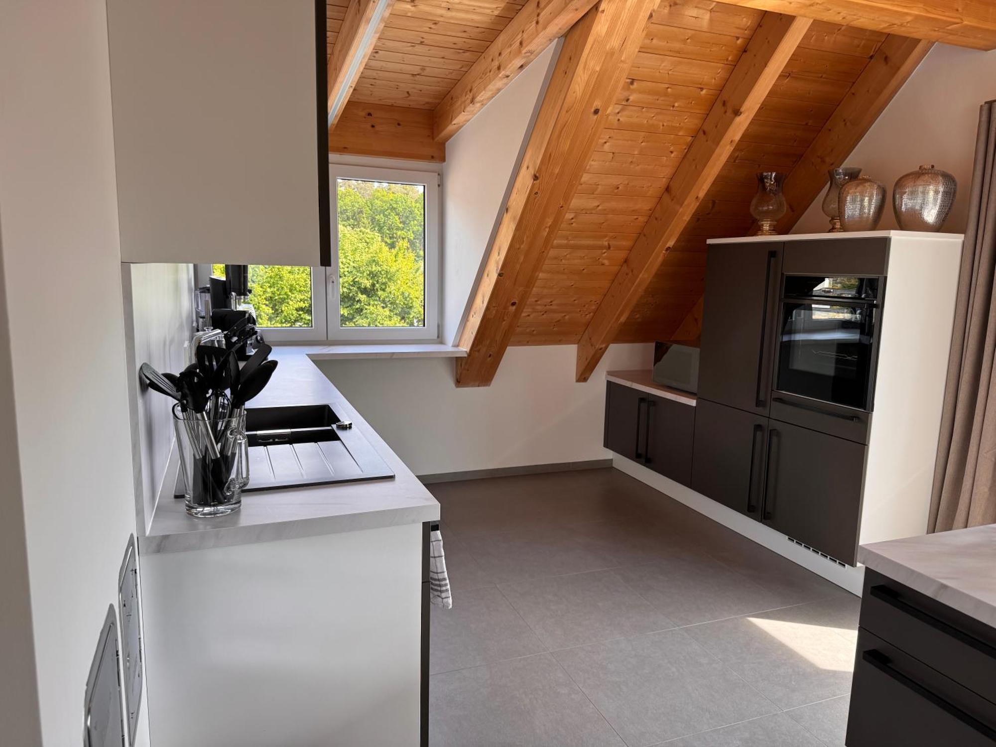 Moderne Ferienunterkunft/Wohnung Burgthann Esterno foto